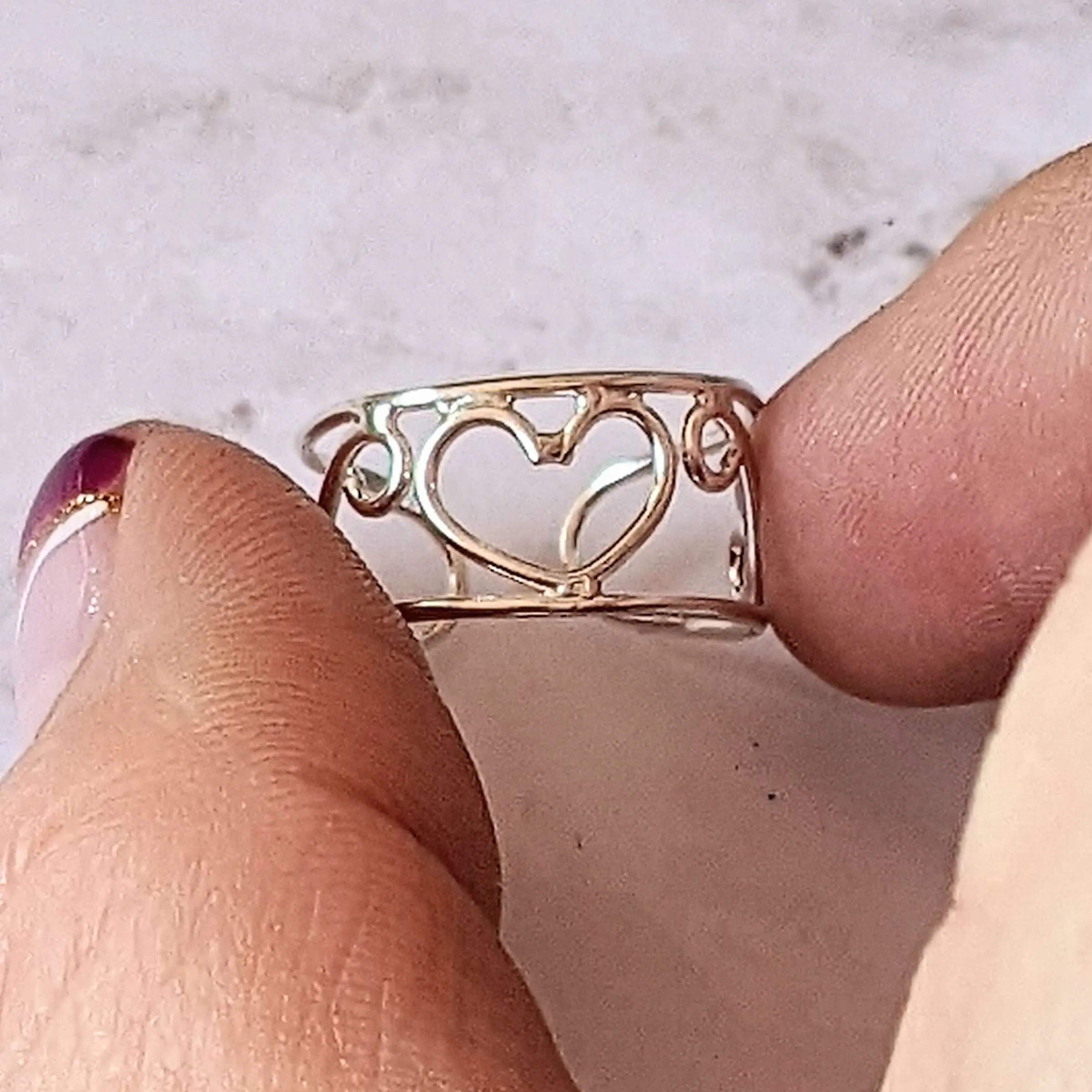 Filigree Heart Toe Ring