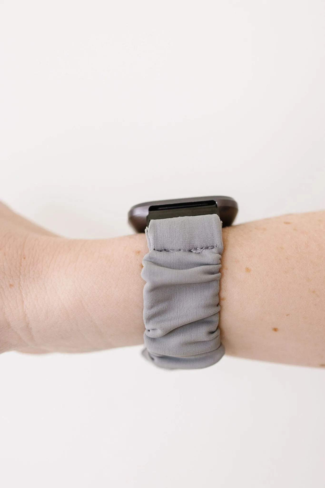 Iron Athletic Watch Band for Fitbit Versa